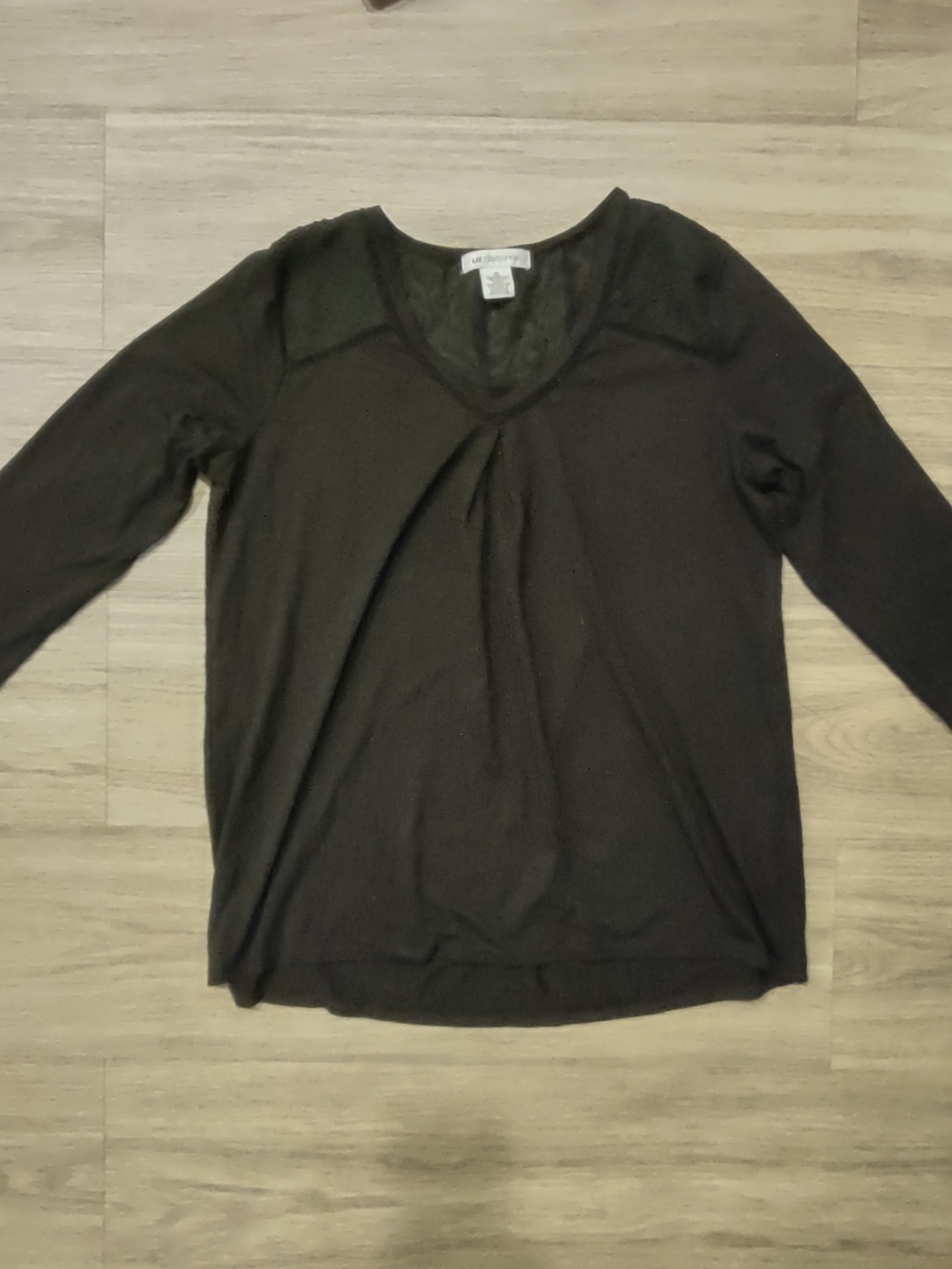 Ann Taylor Black V-Neck Long Sleeve Top